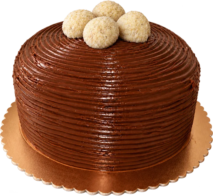 Bolo Chocolate com Maracujá, com cobertura de chocolate e brigadeiros claros